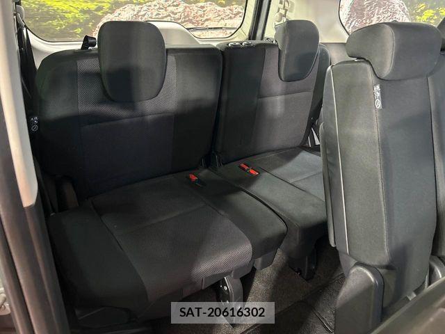 Nissan SERENA 2020-12 7619877-9