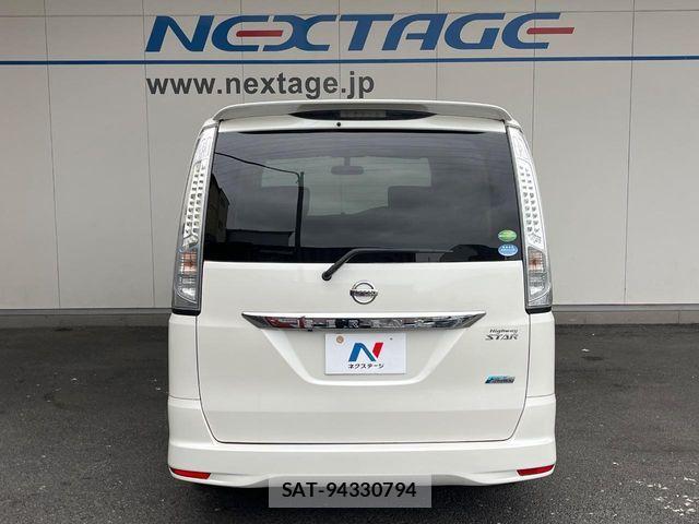 Nissan SERENA 2013-11 7619927-15