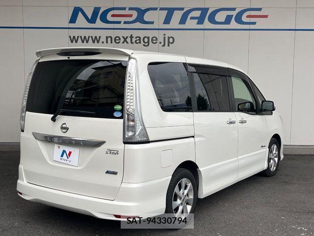 Nissan SERENA 2013-11 7619927-16