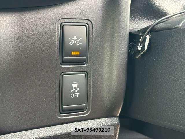 Nissan SERENA 2017-09 7619917-7
