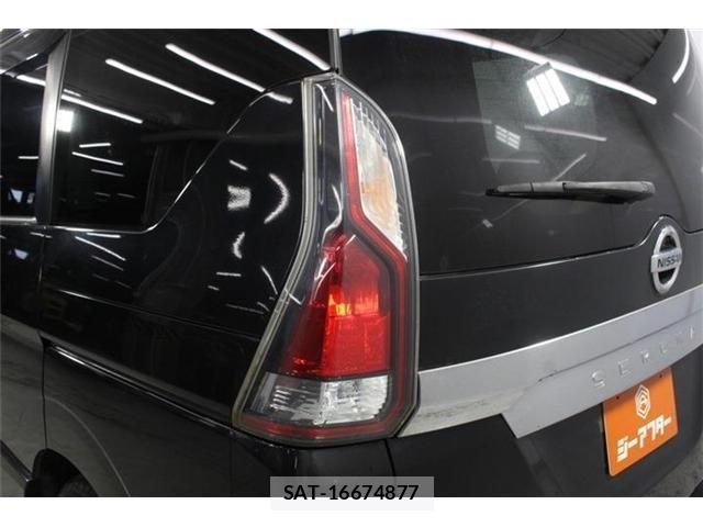 Nissan SERENA 2016-09 7619923-17