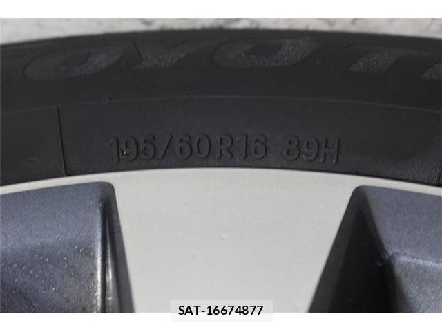 Nissan SERENA 2016-09 7619923-21