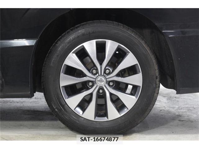 Nissan SERENA 2016-09 7619923-24