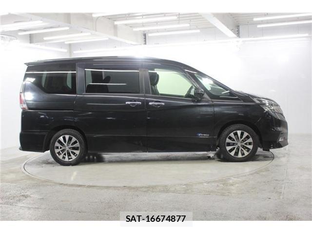 Nissan SERENA 2016-09 7619923-3