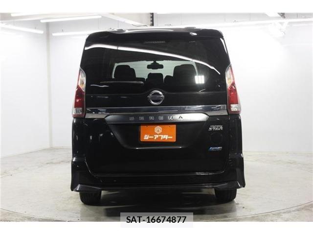Nissan SERENA 2016-09 7619923-5