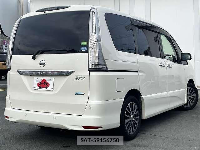 Nissan SERENA 2016-05 7619935-2