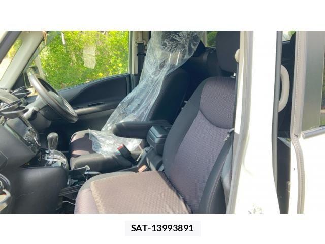 Nissan SERENA 2012-10 7619964-12