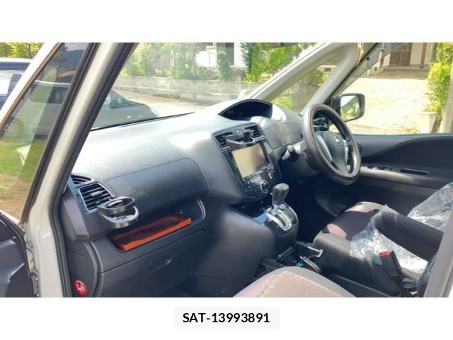 Nissan SERENA 2012-10 7619964-13