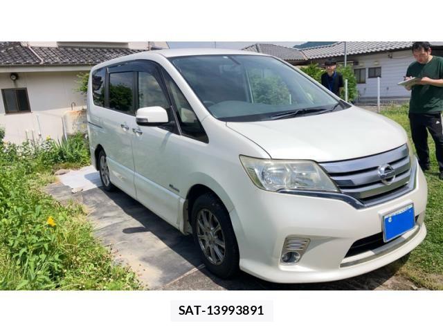 Nissan SERENA 2012-10 7619964-1
