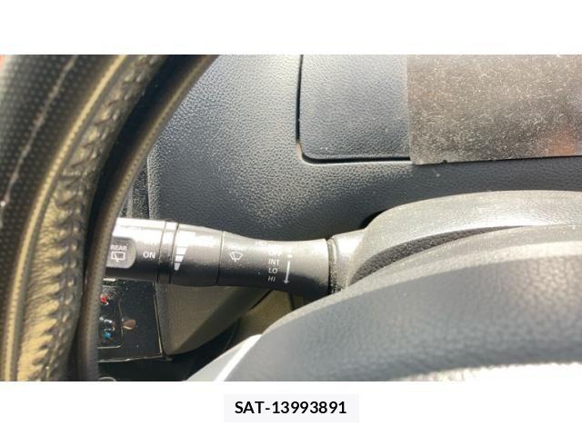 Nissan SERENA 2012-10 7619964-21