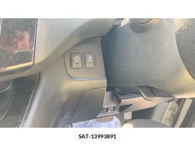 Nissan SERENA 2012-10 7619964-28