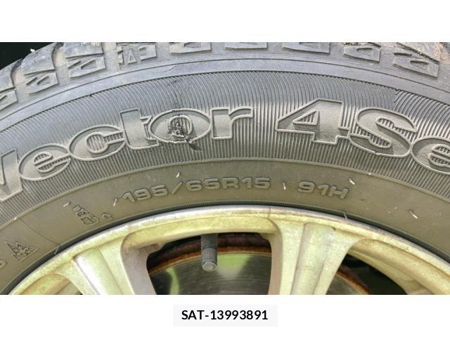 Nissan SERENA 2012-10 7619964-3