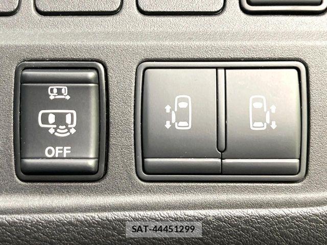 Nissan SERENA 2020-02 7619889-6
