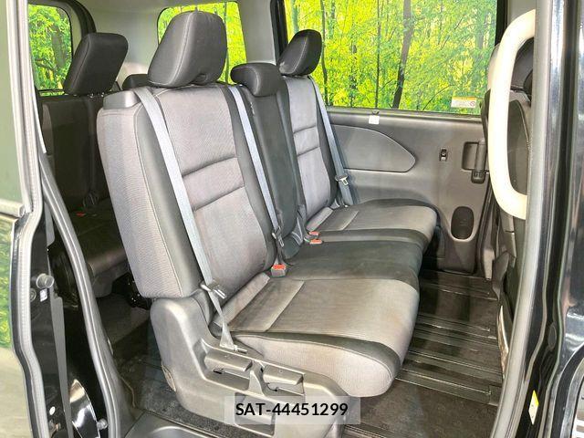 Nissan SERENA 2020-02 7619889-8