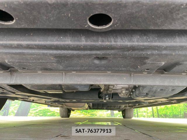 Nissan SERENA 2017-05 7619919-18