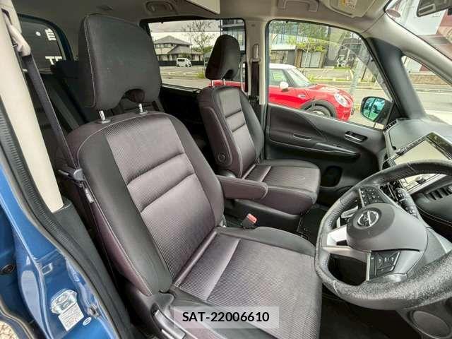 Nissan SERENA 2017-06 7619929-10