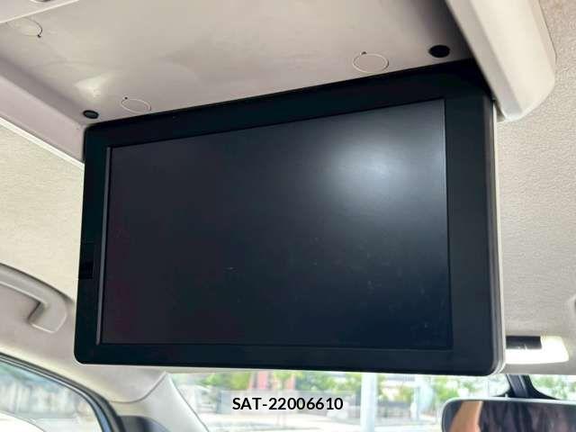 Nissan SERENA 2017-06 7619929-6