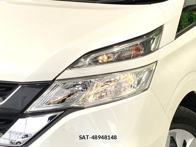 Nissan SERENA 2017-07 7619915-12