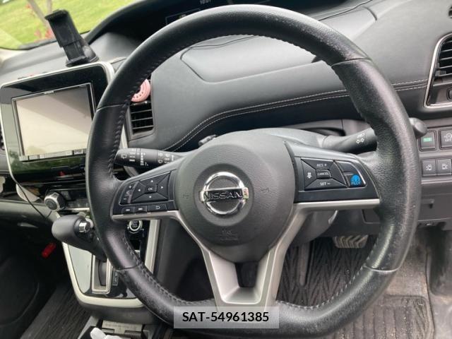 Nissan SERENA 2018-01 7619941-12