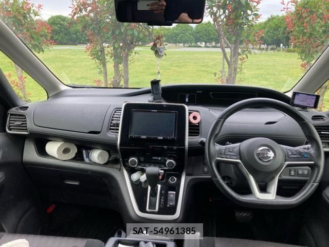 Nissan SERENA 2018-01 7619941-15
