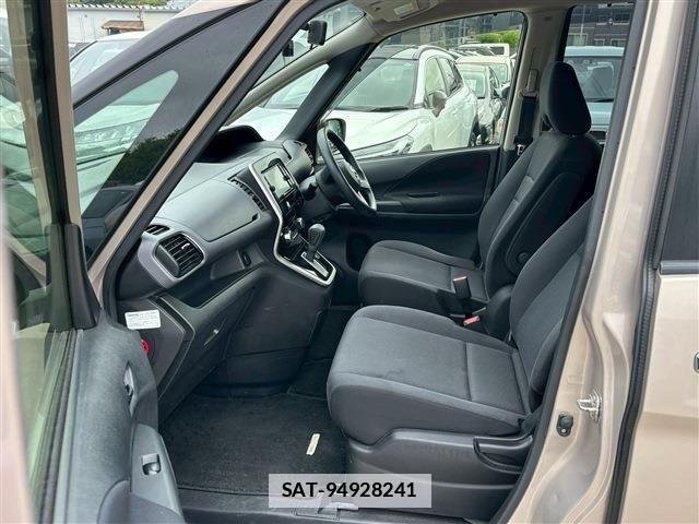 Nissan SERENA 2019-05 7728444-4