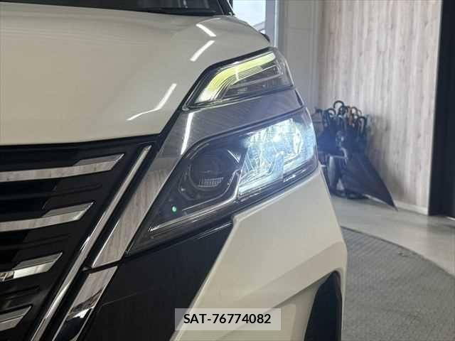 Nissan SERENA 2020-09 7728429-27