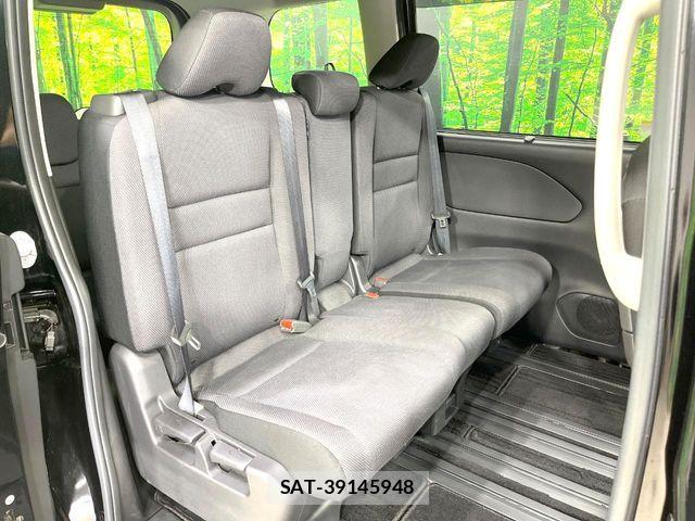 Nissan SERENA 2017-05 7728441-9