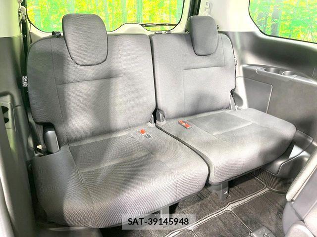 Nissan SERENA 2017-05 7728441-10