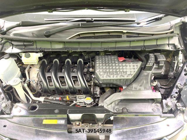 Nissan SERENA 2017-05 7728441-17