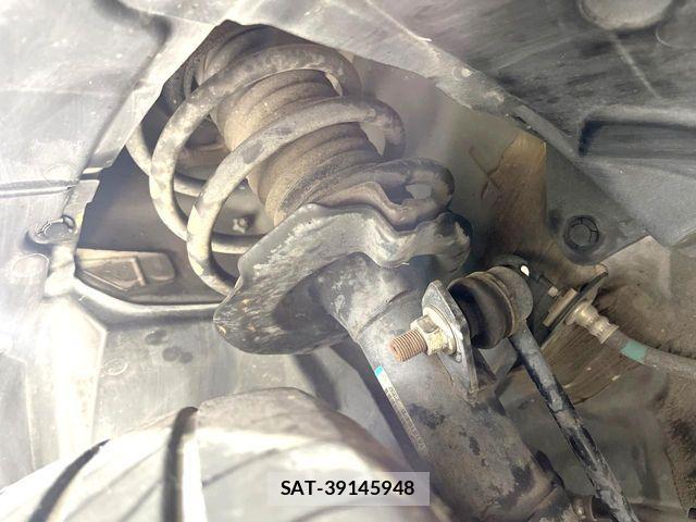 Nissan SERENA 2017-05 7728441-19