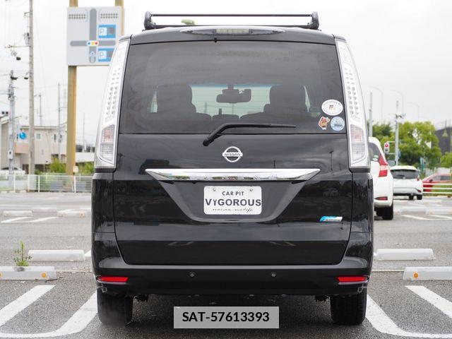 Nissan SERENA 2015-07 7728501-11