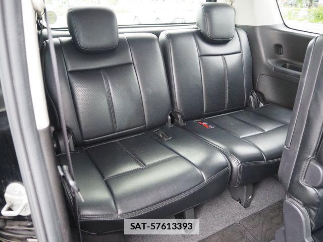 Nissan SERENA 2015-07 7728501-21