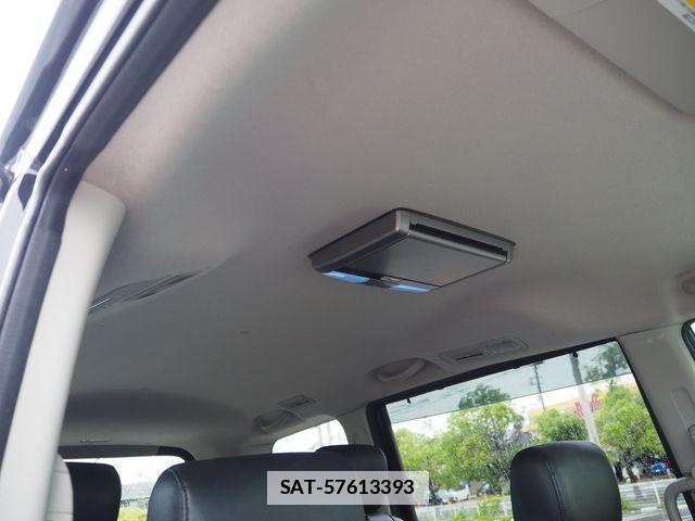 Nissan SERENA 2015-07 7728501-23