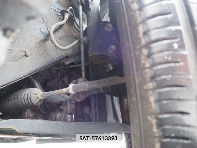 Nissan SERENA 2015-07 7728501-29