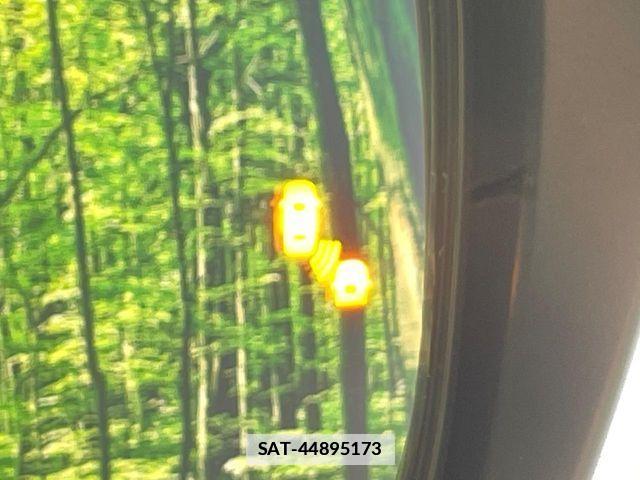 Nissan SERENA 2021-03 7728424-5