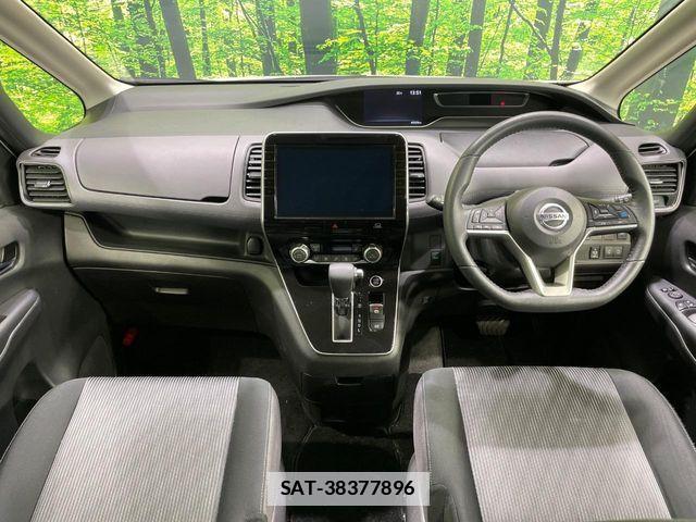 Nissan SERENA 2022-05 7728417-1