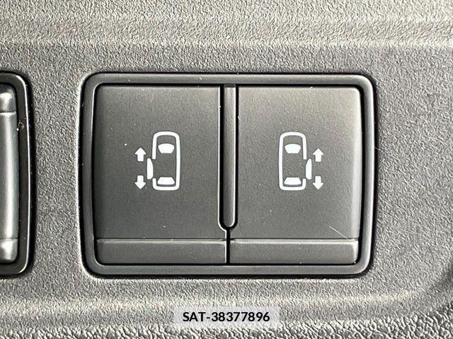 Nissan SERENA 2022-05 7728417-5