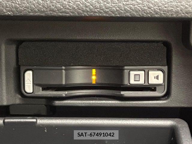 Nissan SERENA 2014-12 7789032-7