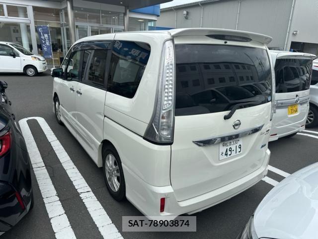 Nissan SERENA 2013-05 7789010-1