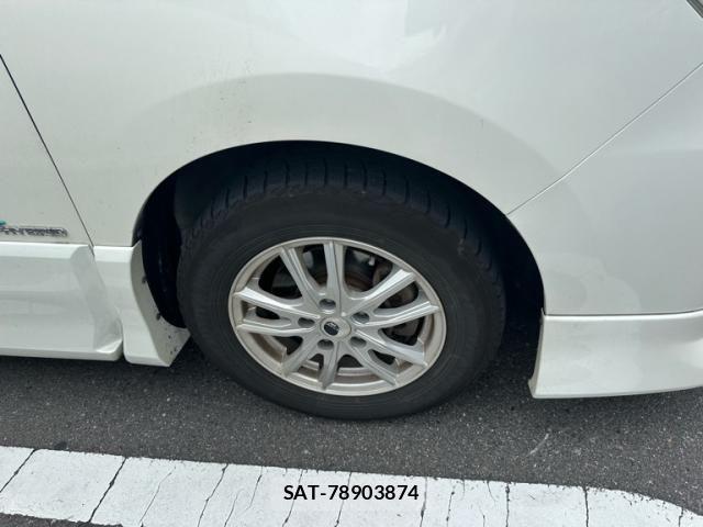 Nissan SERENA 2013-05 7789010-3