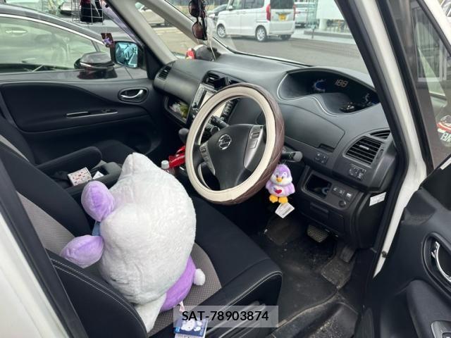 Nissan SERENA 2013-05 7789010-8