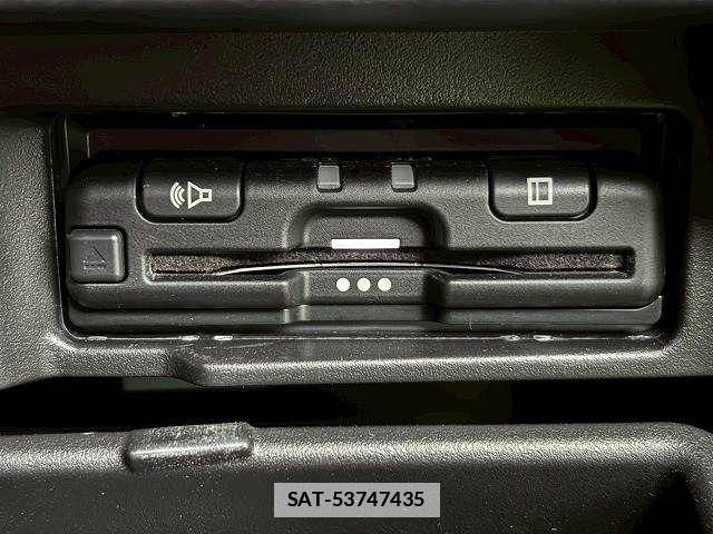 Nissan SERENA 2021-01 7789082-9