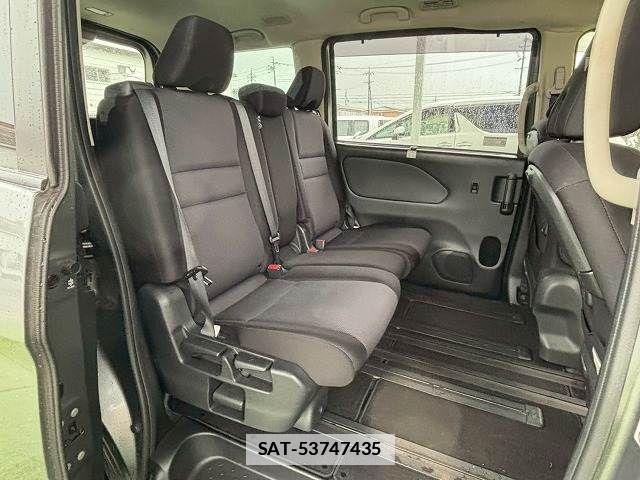 Nissan SERENA 2021-01 7789082-12