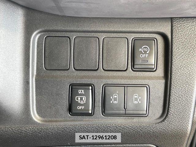 Nissan SERENA 2021-09 7789086-6