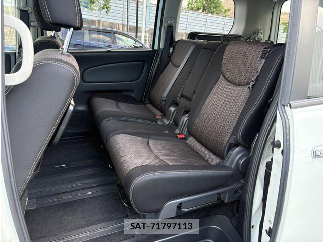 Nissan SERENA 2015-10 7879386-4
