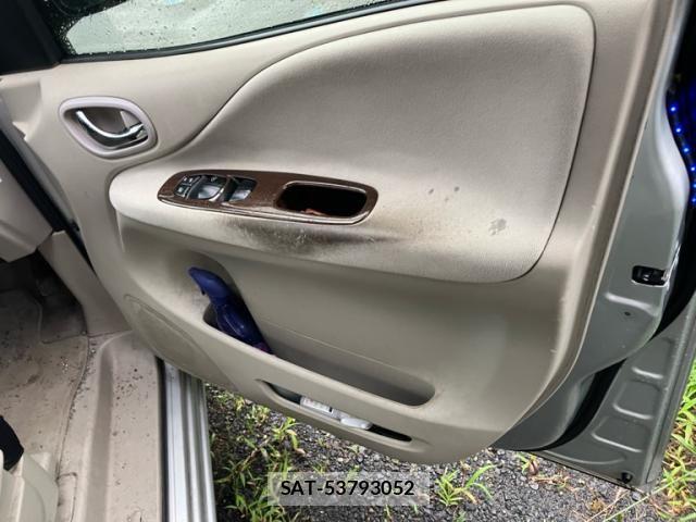 Nissan SERENA 2013-06 7879392-13
