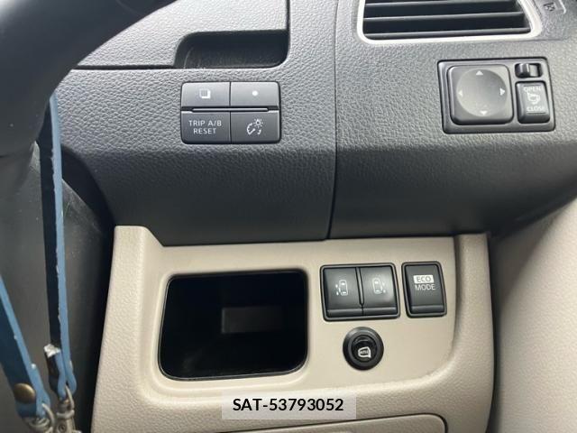 Nissan SERENA 2013-06 7879392-15