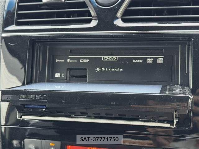 Nissan SERENA 2014-03 7879371-25