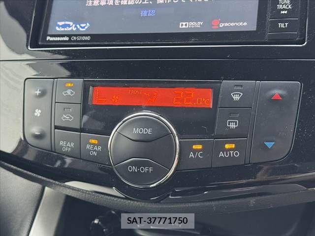 Nissan SERENA 2014-03 7879371-3