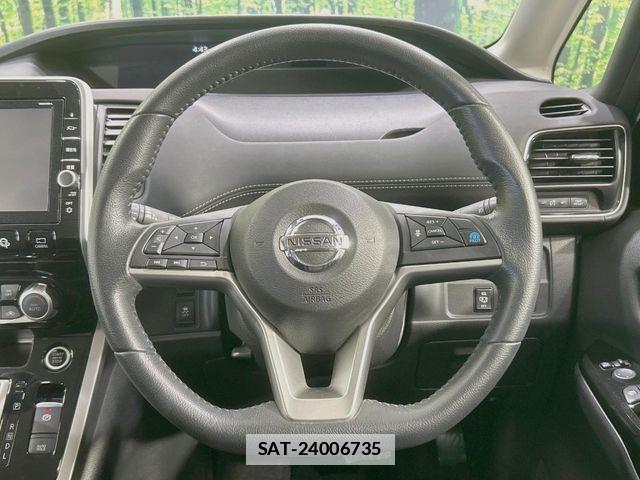 Nissan SERENA 2016-10 7879363-11